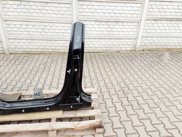 Soleira esquerda Volvo XC40 OEM XC40 PRÓG LEWY 717 image 2