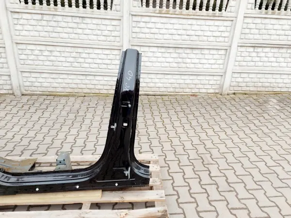 Soleira esquerda Volvo XC40 OEM XC40 PRÓG LEWY 717 image 4