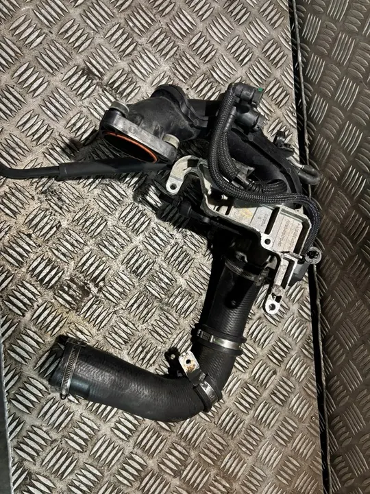 Corpo de borboleta Peugeot 308 I 1.6 HDI image 2