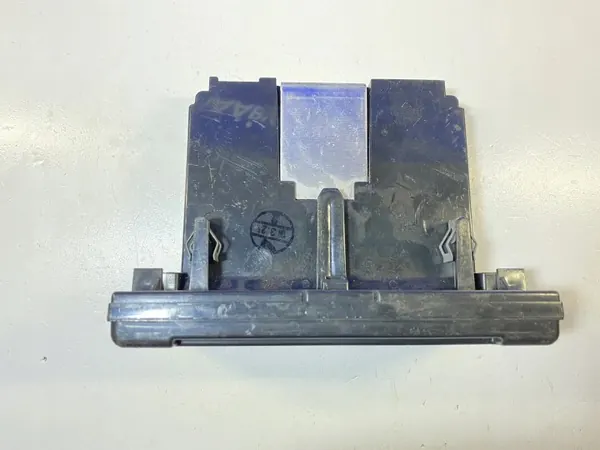 Pantalla Volvo V50 OEM 36001469 - Usado image 3