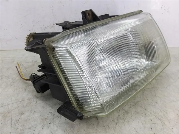 Farol dianteiro direito VW Polo CLASSIC SEDAN 1995-2001 Valeo image 2