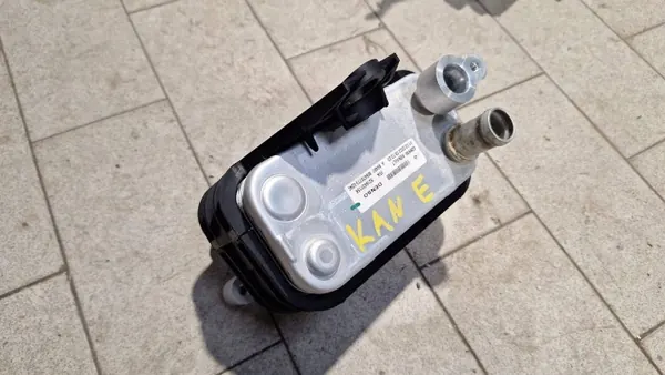 Renault Kangoo III ilmastointikondensaattori OEM 921643115R image 2