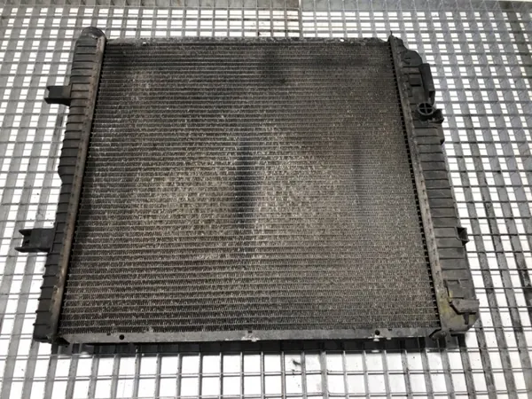 Radiateur d'eau d'occasion OEM A6685000102 - Autosan image 5