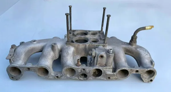 Mercedes-Benz W123 M110 2.8 Inlaatspruitstuk OEM R1101411401 image 6