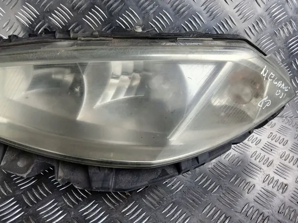 Farol esquerdo Renault Megane II 89306995 image 3