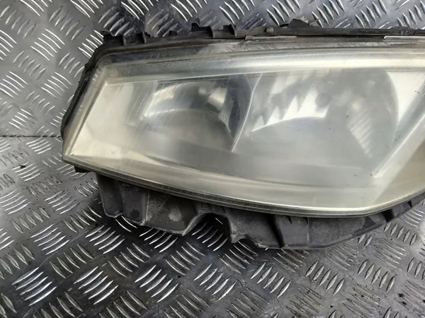 Farol esquerdo Renault Megane II 89306995 image 4