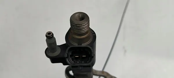 Gebruikte injector voor Volvo V60 - OEM-onderdeel image 5