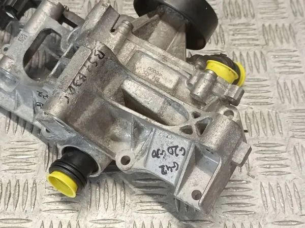 Pompe à eau BMW OE 8650986 pour G20 G30 G42 image 3