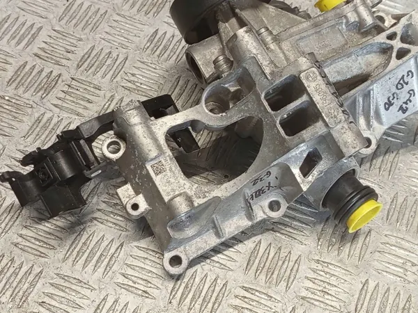 Pompe à eau BMW OE 8650986 pour G20 G30 G42 image 4