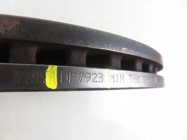 TRW DF7923 Brake Disc Chevrolet Orlando image 5