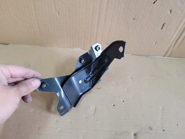 Vänster främre stötfångarfäste Mazda CX-5 KDPW-52-240 image 3