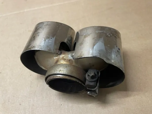 Porsche 997 Pakoputken pää Left Right OEM 99711198330 image 9