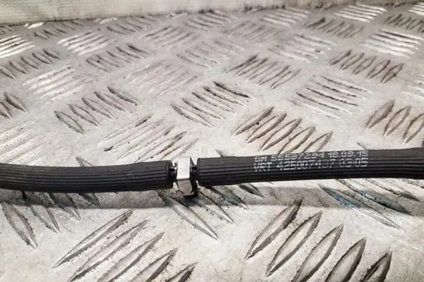 Brandstof retourleiding OPEL MOKKA 1.6L Diesel 2016 image 2