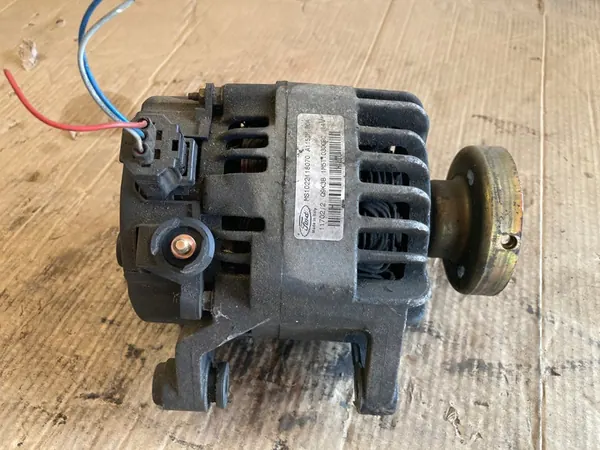 FORD FOCUS MK1 1.8 TDCI Vaihtovirtageneraattori MS1022118070 image 2