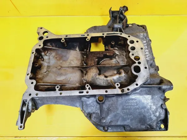 Oljepanna underbas OEM DRC97015 för Audi A6 C5 2.6 V6 image 2