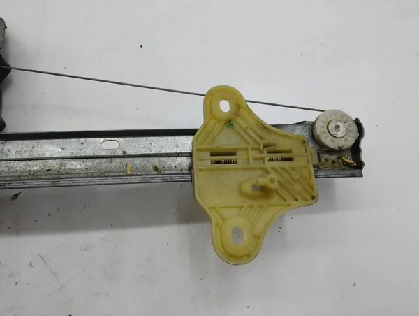 Regulador de janela lado direito Renault Clio IV 2014 image 6