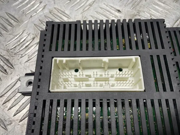 Unidade controle luzes OEM 5633322211 para BMW E60 image 4