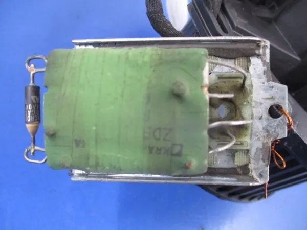 AUDI 80 B4 Ventilador de Ar 1991-1996 OEM 8A1820021 image 5