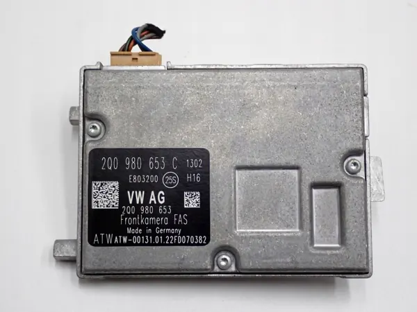 Caméra d'assistance OEM 2Q0980653C pour VW T-Cross image 3