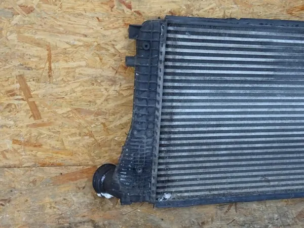 GOLF V AUDI A3 8P TT 8J LEON II 2.0 TFSI INTERCOOLER 1K0145803S image 2