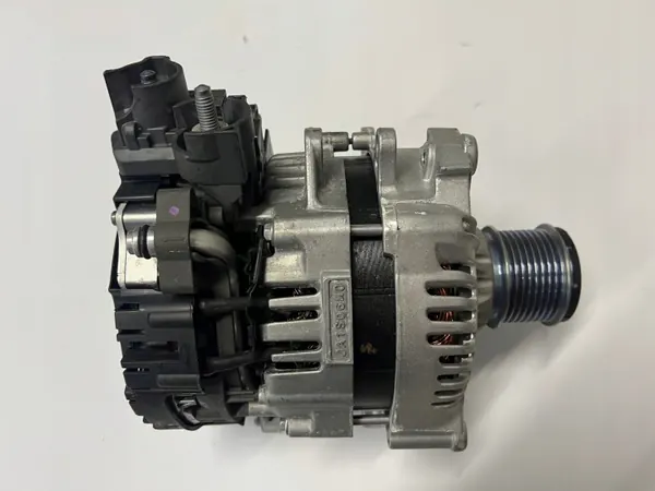 Alternateur d'occasion OEM 5A716F0 pour BMW Série 5 image 3