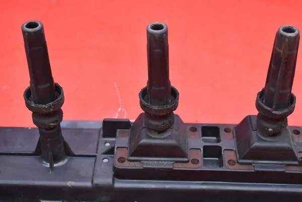 Bobina de ignição Citroen Xsara 1.8 16V 9629210680 image 9