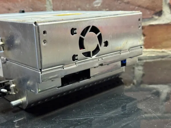 Mercedes W221 Radio Navigation OEM A2218702795 image 3