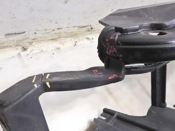 Reforço Frontal Audi A8 D3 4E0805594C image 4