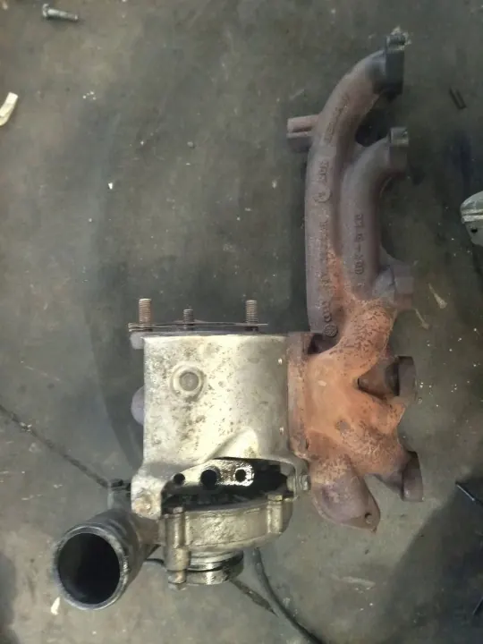 Turbo d'occasion OEM 074253033K pour Volvo V70 II image 5
