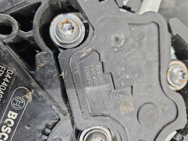 Tanque AdBlue usado OEM IMPRK1546690 para Jaguar XE image 10