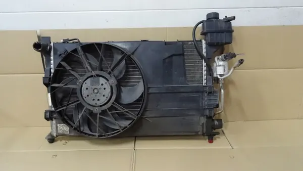 MERCEDES W168 1.4 16V Kylarrubrik 1685000202 image 5