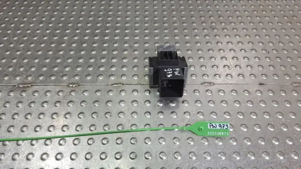 Relé velas OEM 110678071R para Mercedes image 3