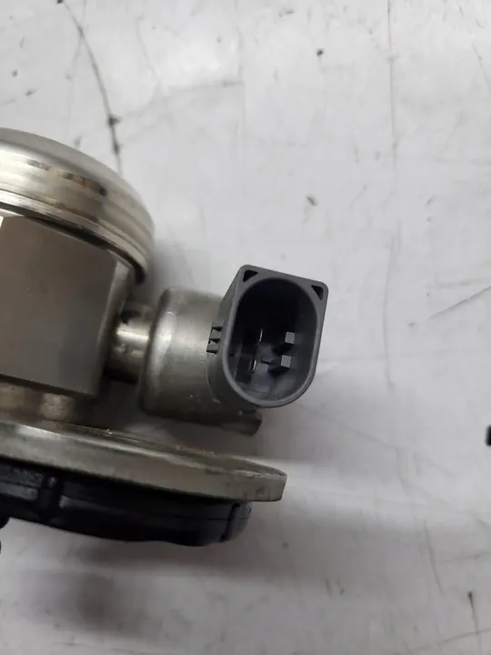 BMW E90 E87 Hoge Druk Pomp N43 7562473 image 3
