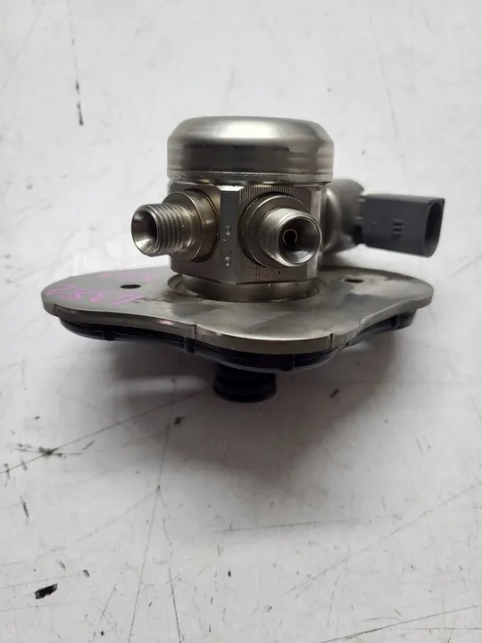 BMW E90 E87 Hoge Druk Pomp N43 7562473 image 4