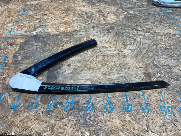 OEM A2546730100 S2601B022 Vasen Takaikkunaluisti image 3