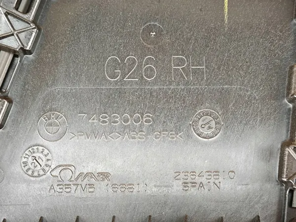 Moldur de Puerta Derecho OEM 7483006 para BMW G26 image 7