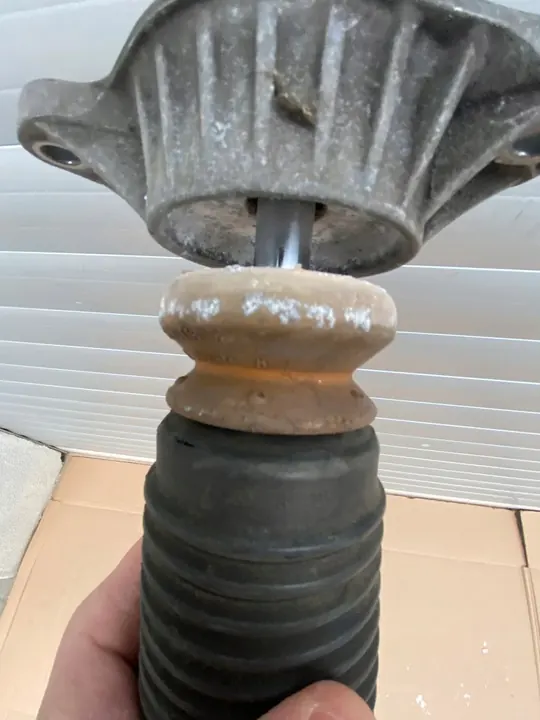 Ammortizzatore posteriore BMW 5 F11 OEM 6797771 image 4