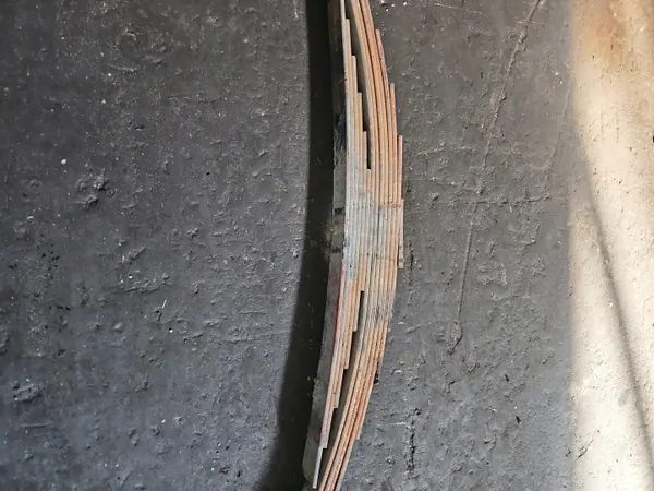 Takaosan lehtijousisarja OEM IMPRK1394290 Iveco Dailylle image 3