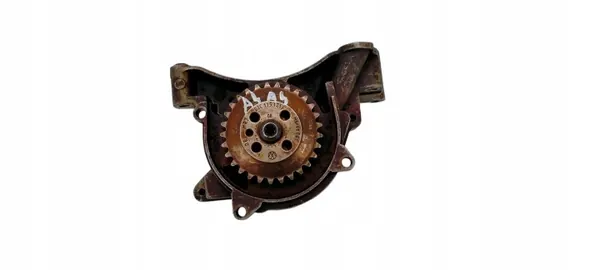 Pompe à huile Audi OE d'occasion OEM 03C115121J 1.4 TSI image 4