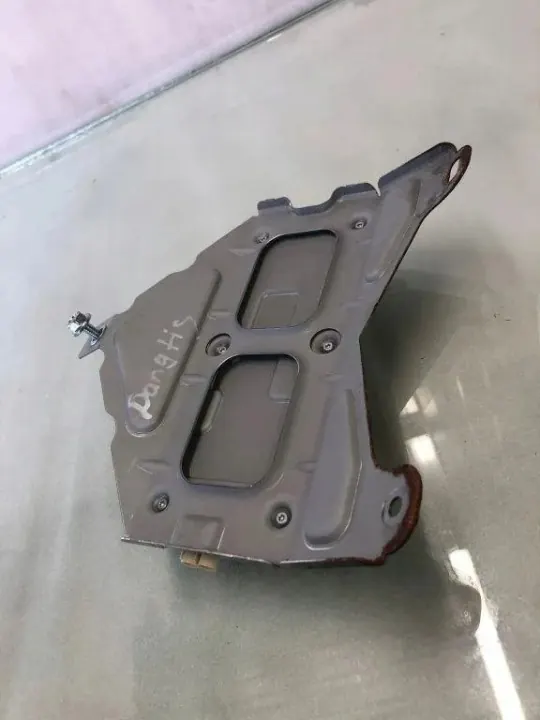Tesla Model S Antennenverstärker OEM 152797300D image 3