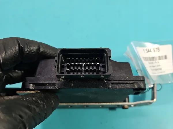 Controlador GLP OEM 67R-016560 110R-006561 Usado image 4