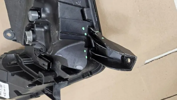 OEM 266002703R Lámpara DRL Derecha para Renault Clio V image 4