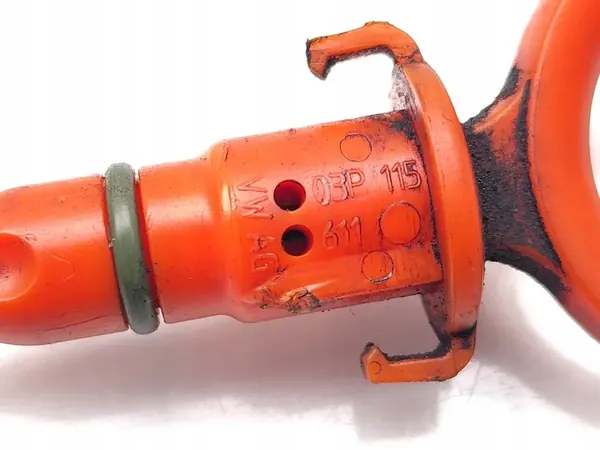 VW Polo Öljynmittatikku 1.2 TDI Diesel 2010 03P115611 image 7