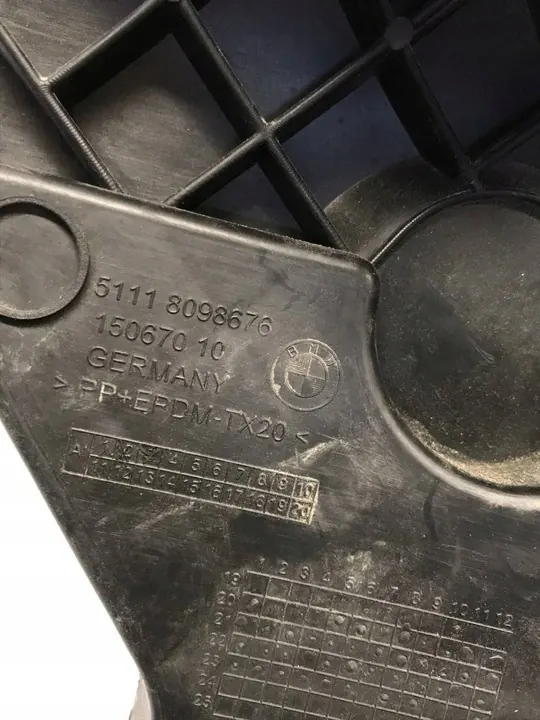 BMW 5 G30 M-PACKAGE SUPPORTO FARI 51118098676 image 7