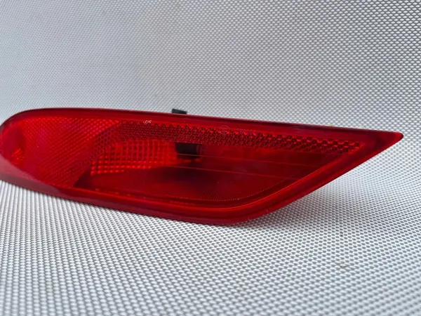 VOLVO V40 Luz de Neblina Traseira Esquerda 31395550 image 3