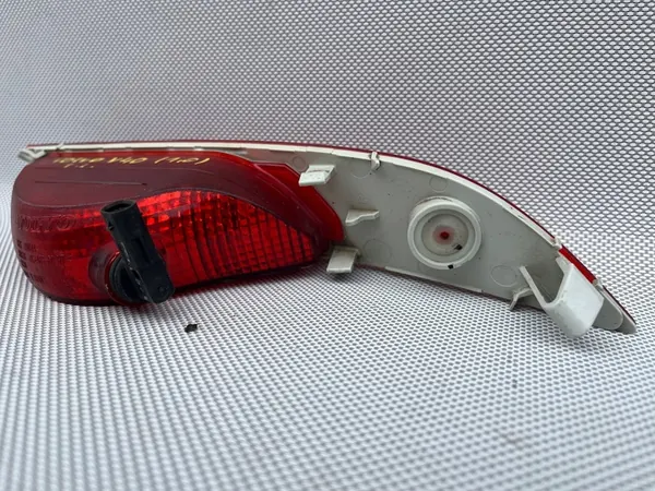 VOLVO V40 Luz de Neblina Traseira Esquerda 31395550 image 6