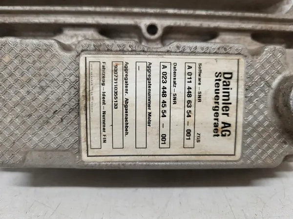 MODULE ADBLUE MERCEDES 000 A0004469254 image 4