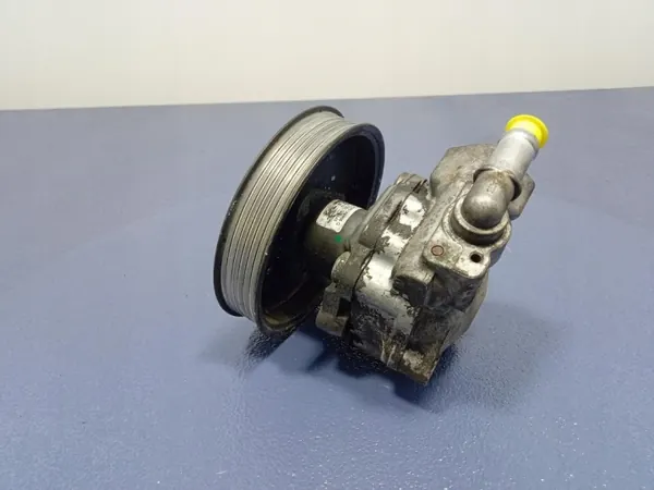 Audi Q5 Servopumpe OEM 8R0145155K - Gebraucht image 4