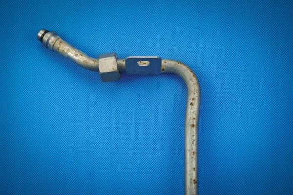 Gebrauchte Ölleitung OEM 8K0317818EF für Audi A4/A5 image 3