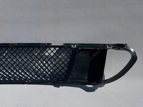 Rejilla de parachoques delantero BMW E60 E61 M-Paket image 7